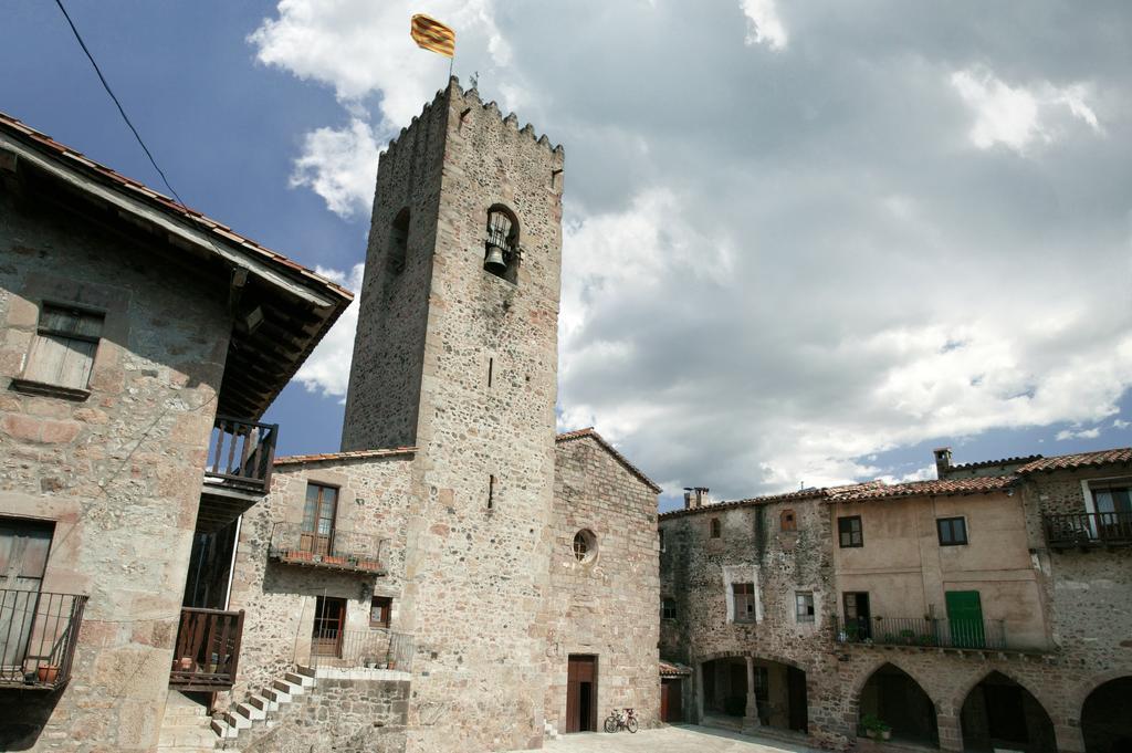 Allotjaments Placa Major-Grevol Santa Pau Δωμάτιο φωτογραφία